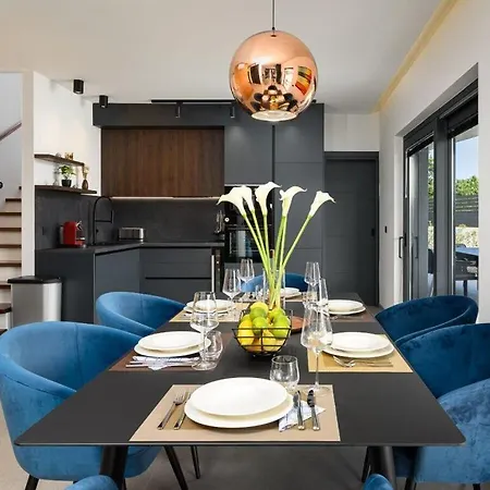 빌라 Luxury Sicenta *